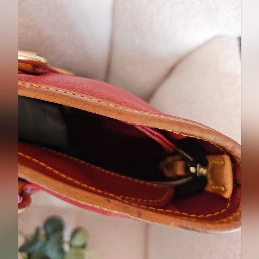 Dooney & Bourke Tote Bag - Picture 10 of 11